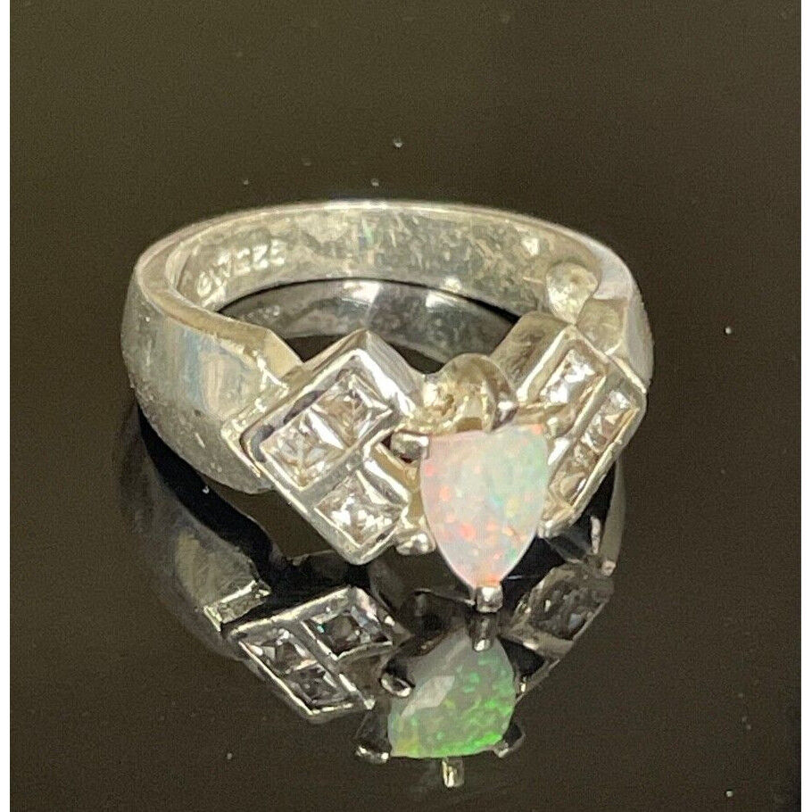 925 STERLING SILVER OPAL AND CZ RING SIZE 7 SKY