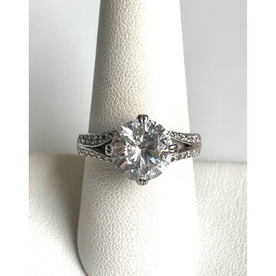 925 STERLING SILVER  7 CARAT CZ ENGAGEMENT RING SIZE 9 SKY