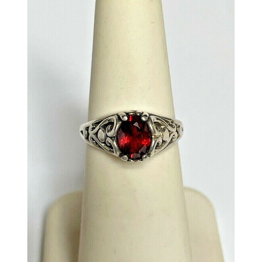 KABANA 925 STERLING SILVER GARNET RING SIZE 5.25 SKY