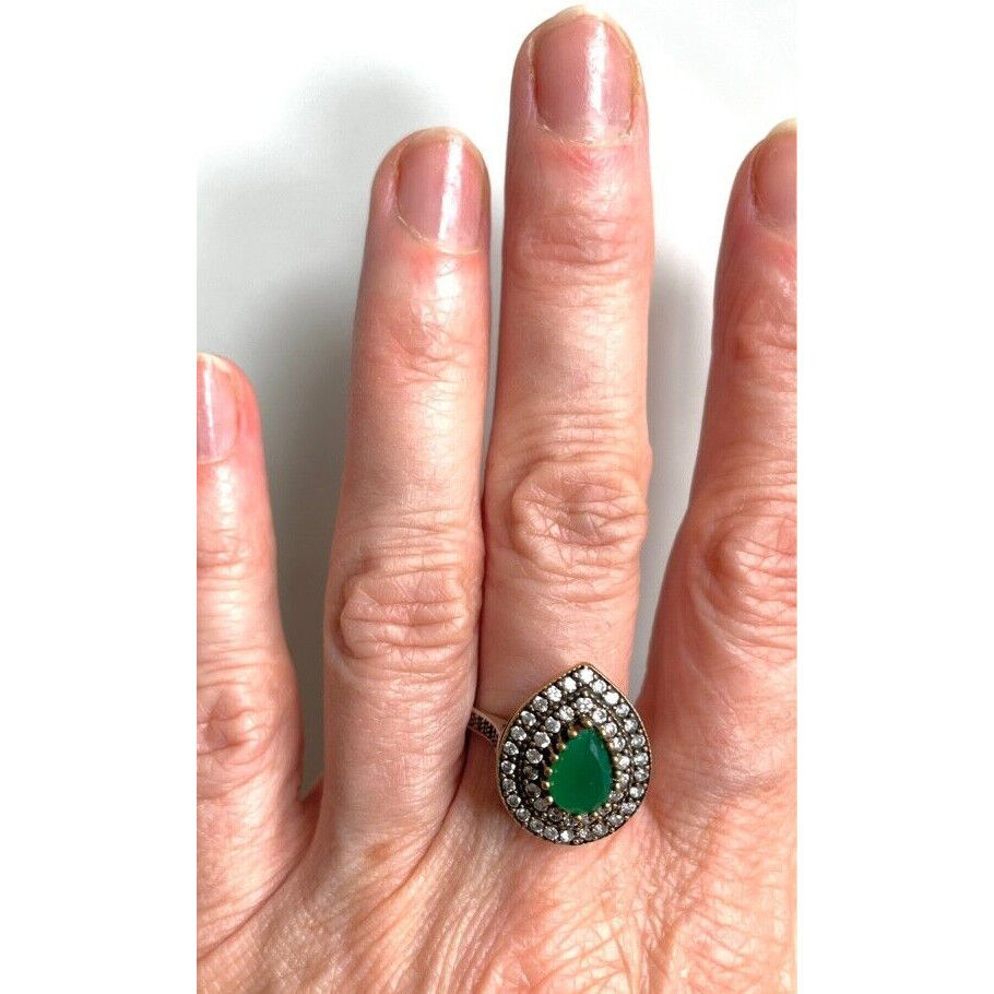 '' TRUVO'' 925 STERLING SILVER EMERALD AND GOSHENITE RING SIZE 8.75 SKY