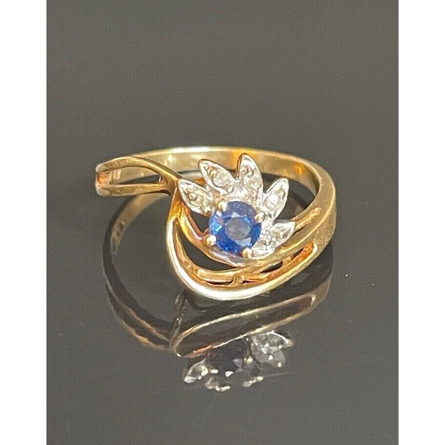 YELLOW GOLD SAPPHIRE AND DIAMOND COCKTAIL RING SIZE 5.75 SKY