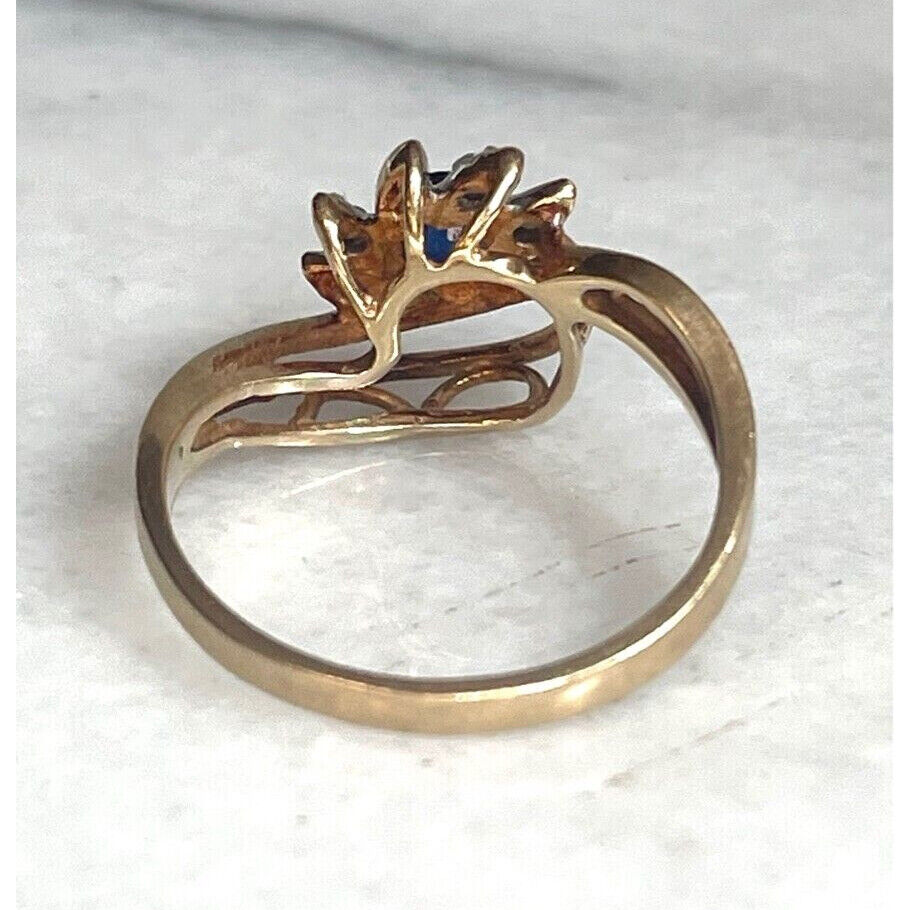 YELLOW GOLD SAPPHIRE AND DIAMOND COCKTAIL RING SIZE 5.75 SKY