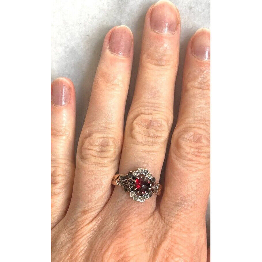 EDWARDIAN YELLOW GOLD SEEDPEARL AND GARNET RING SIZE 7.25 SKY