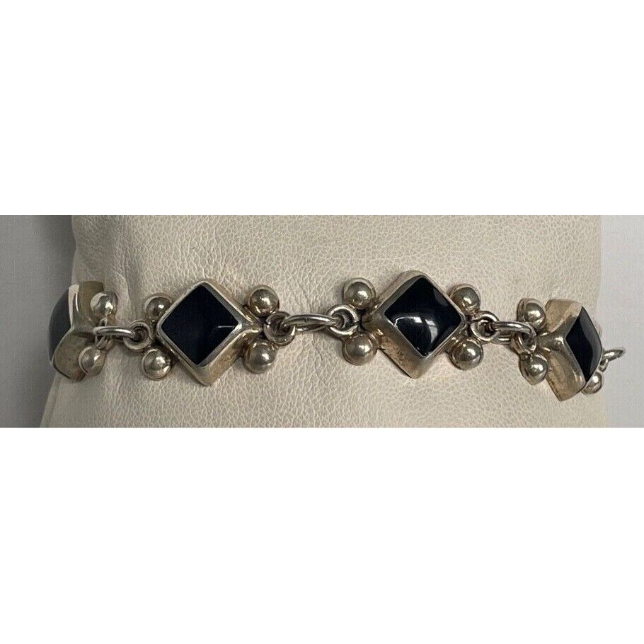 925 STERLING SILVER AND ONYX BRACELET SKY