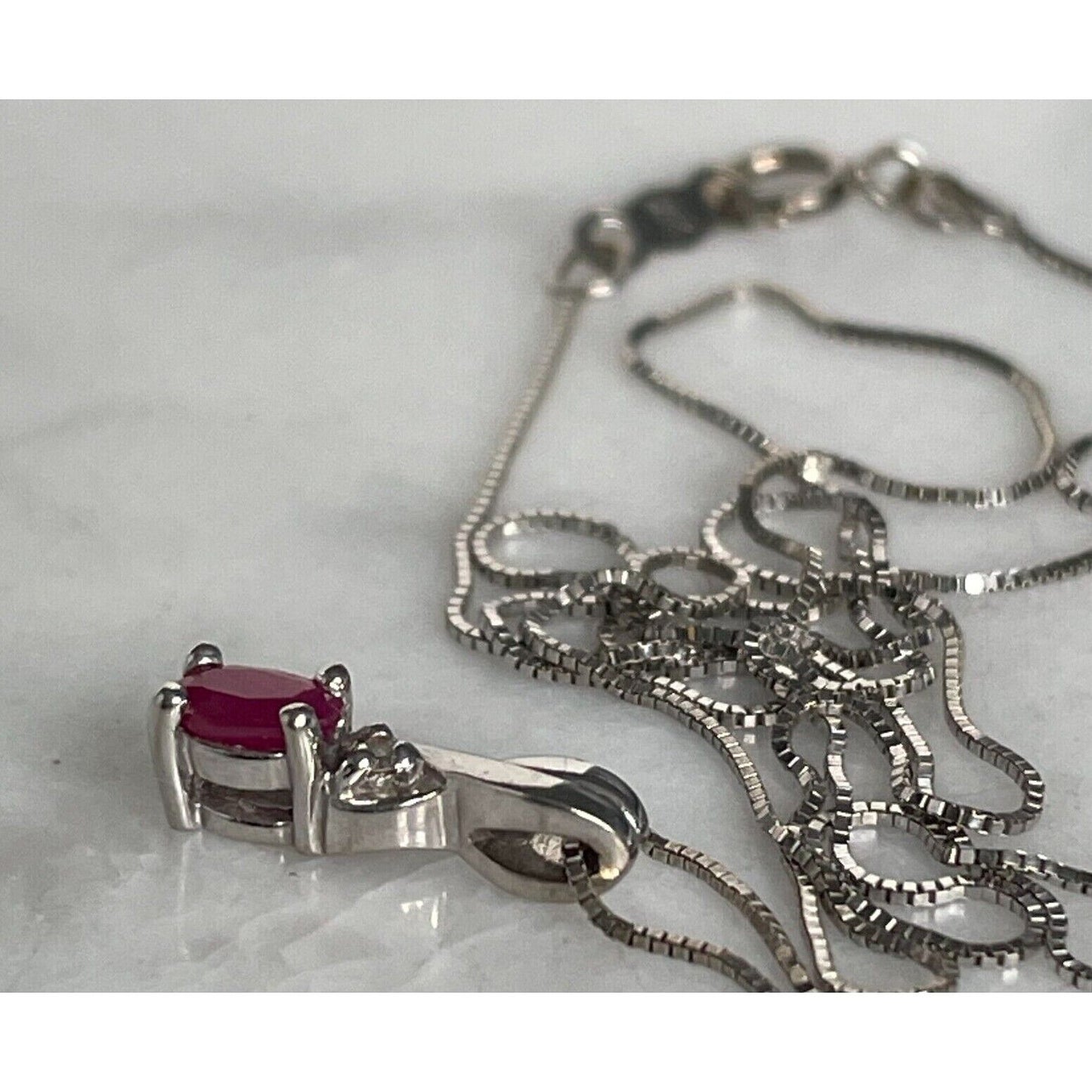 WHITE GOLD RUBY AND DIAMOND PENDANT NECKLACE SKY