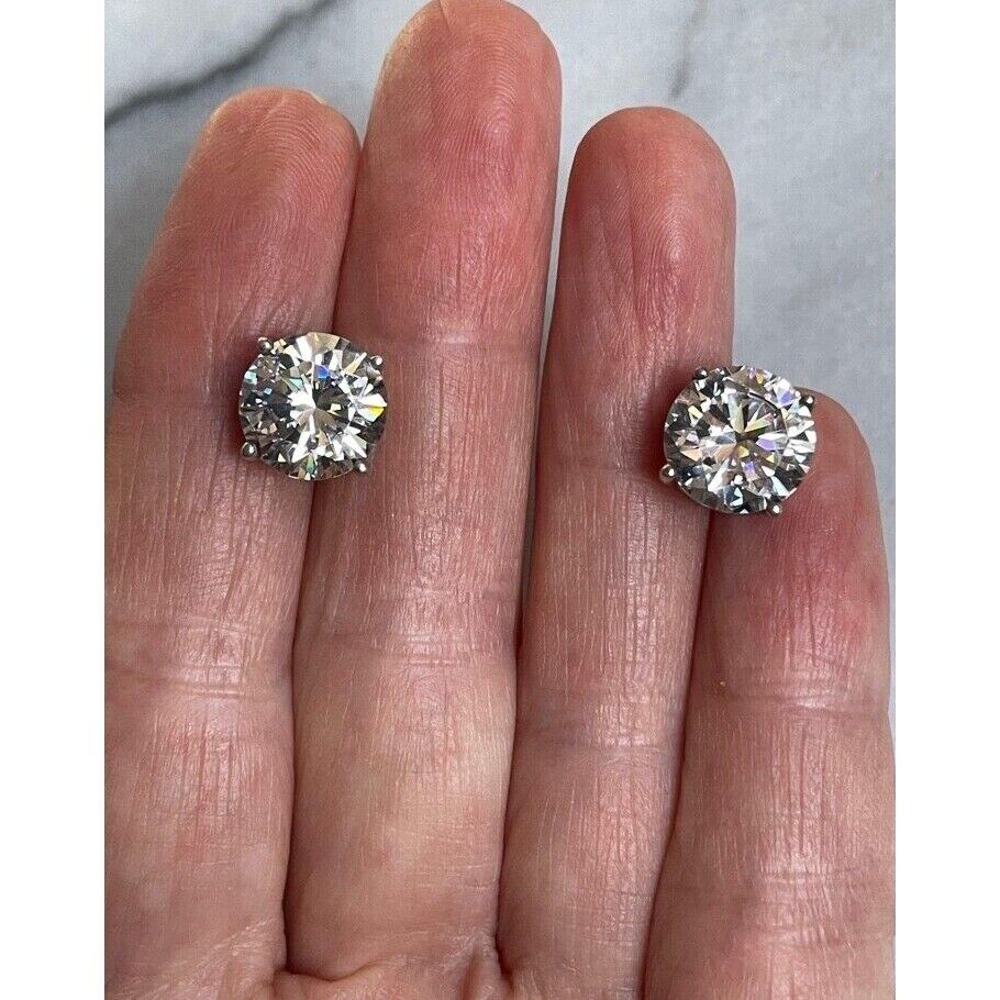 925 STERLING SILVER  AND 14 CARAT SIMULATED DIAMONDS STUD EARRINGS SKY