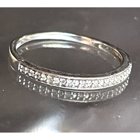 WHITE GOLD  AND DIAMOND BAND RING SIZE 6.75 SKY