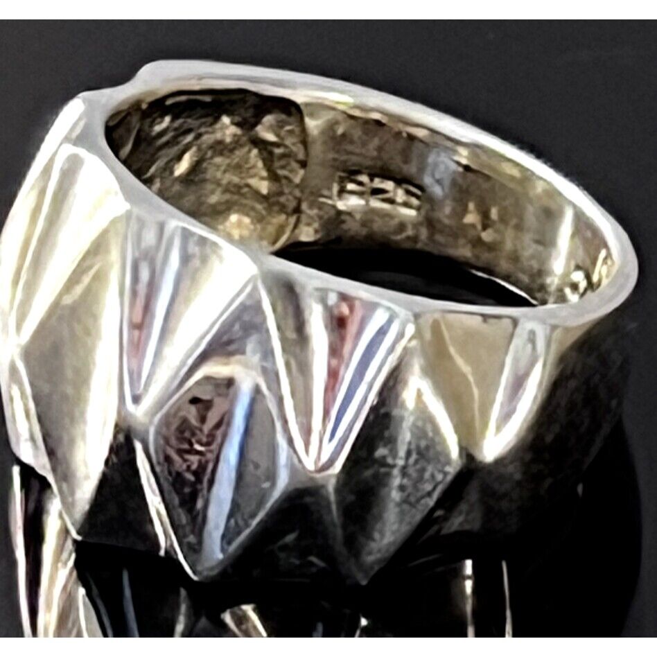 925 STERLING SILVER GEOMETRIC DESIGN BAND RING SIZE 8 SKY