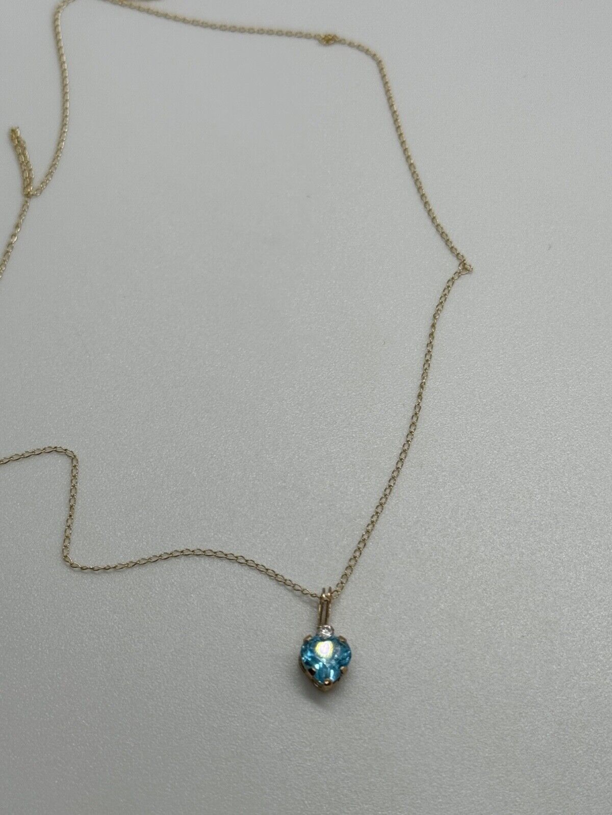 10K YELLOW GOLD NECKLACE TOPAZ & DIAMOND HEART