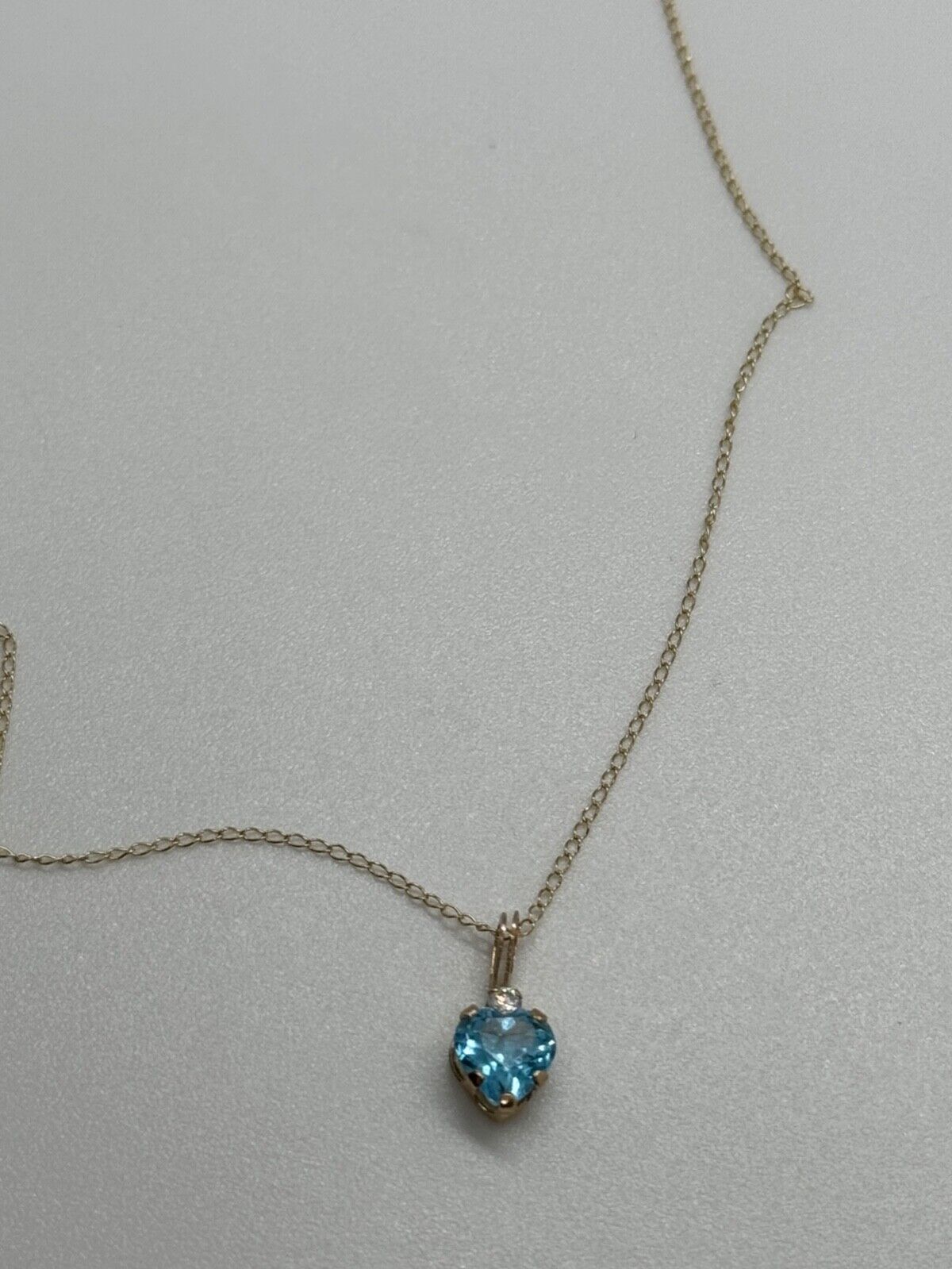 10K YELLOW GOLD NECKLACE TOPAZ & DIAMOND HEART