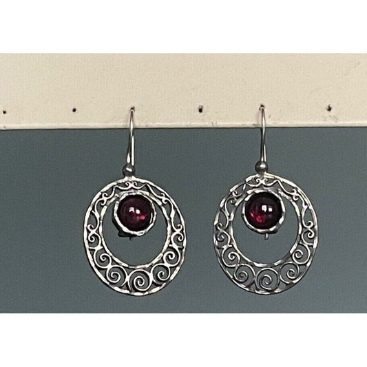 PZ ISRAEL 925 STERLING SILVER AND GARNET EARRINGS SKY