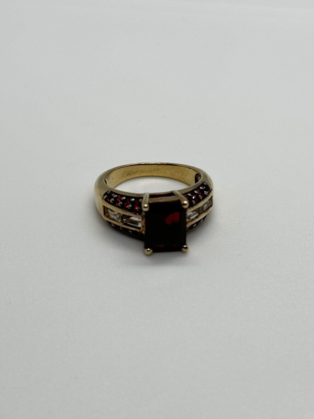 925 STERLING SILVER GOLD PLATED GARNET & GOSHENITE RING SIZE 6