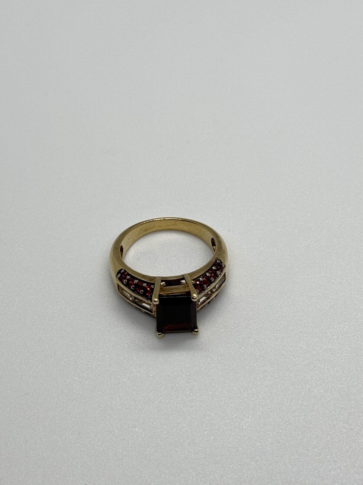 925 STERLING SILVER GOLD PLATED GARNET & GOSHENITE RING SIZE 6