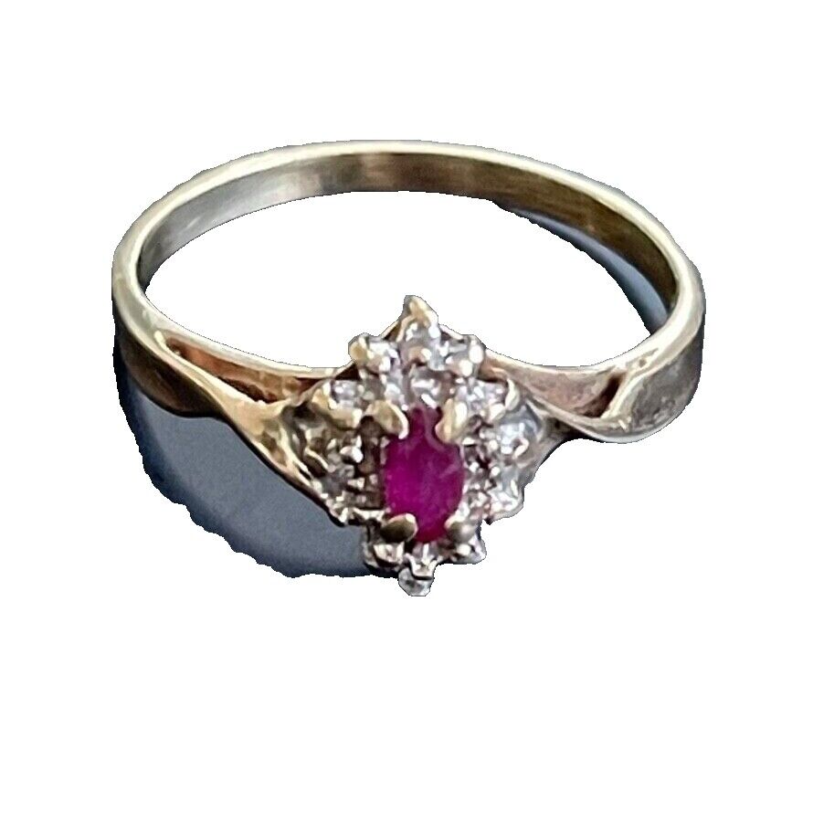 YELLOW GOLD  RUBY AND DIAMOND RING SIZE 8.75 SKY