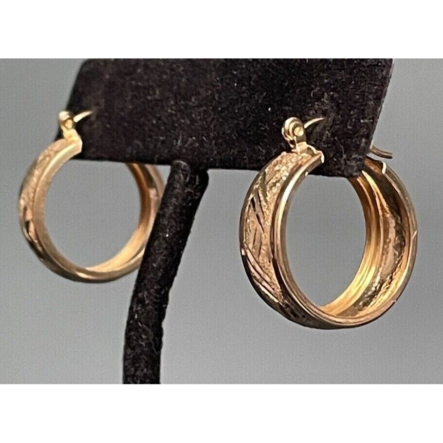 YELLOW GOLD BRIGHT CUT HOOP EARRINGS SKY