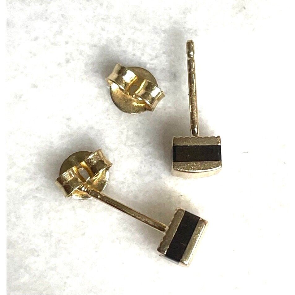 MIDAS 14K YELLOW GOLD AND ONYX STUD  EARRINGS SKY