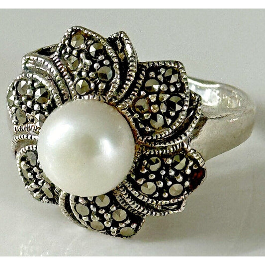 925 STERLING SILVER PEARL AND MARCASITES RING SIZE 8 SKY