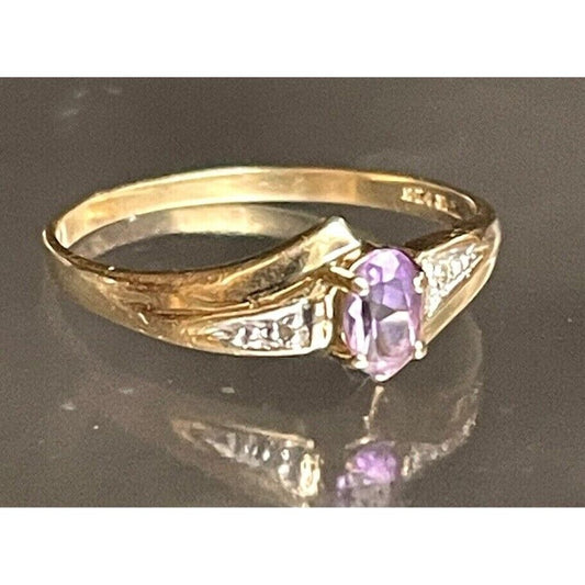 YELLOW GOLD AMETHYST AND DIAMOND  RING SIZE 6 SKY