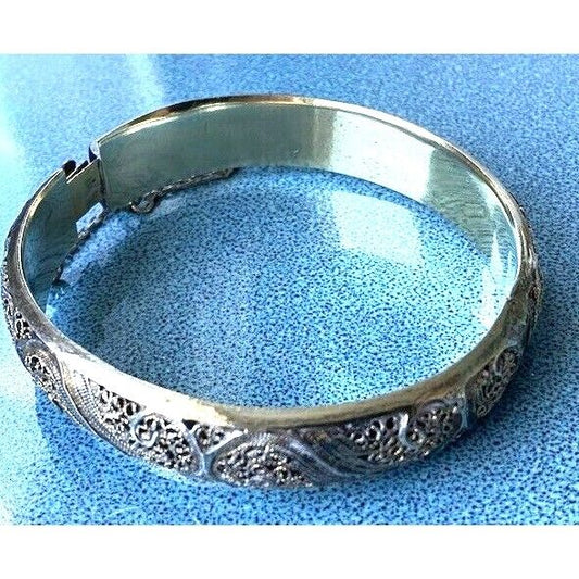 CONTINENTAL 925 STERLING SILVER GOLDWASHED FILIGREE BANGLE BRACELET SKY