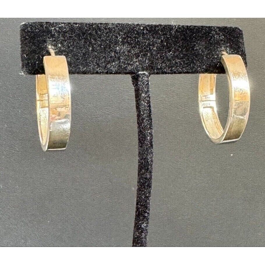 WELL MADE HALLMARKED 925 STERLING SILVER HOOP EARRINGS SKY