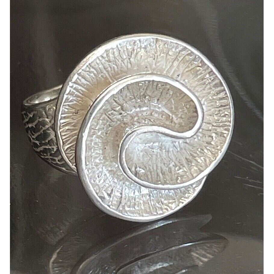 SOLID CAST 925 STERLING SILVER SPIRAL DESIGN RING SIZE 6.75 SKY