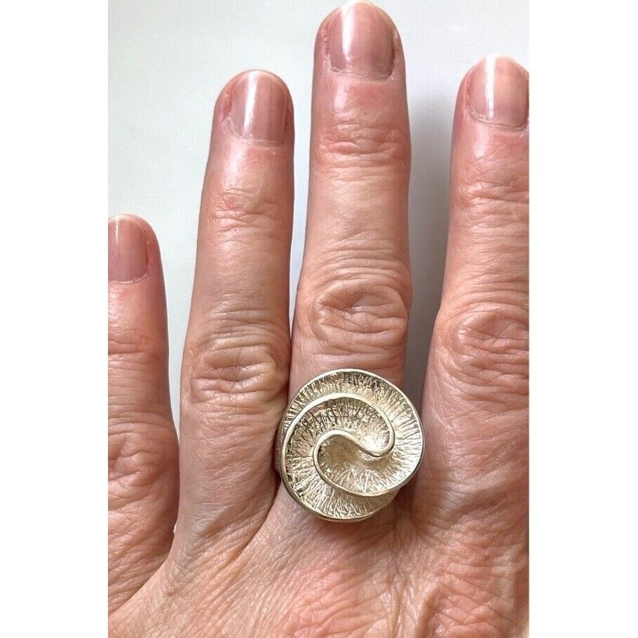 SOLID CAST 925 STERLING SILVER SPIRAL DESIGN RING SIZE 6.75 SKY