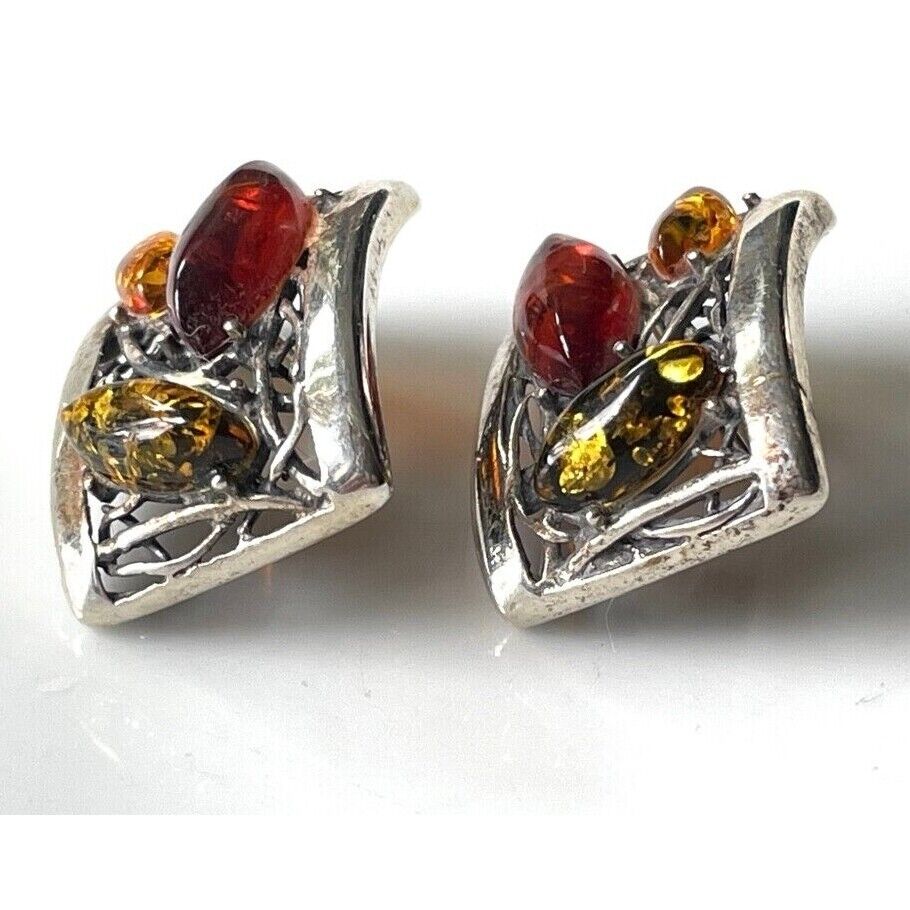 PIERSED DESIGN 925 STERLING SILVER  AND AMBER EARRINGS SKY