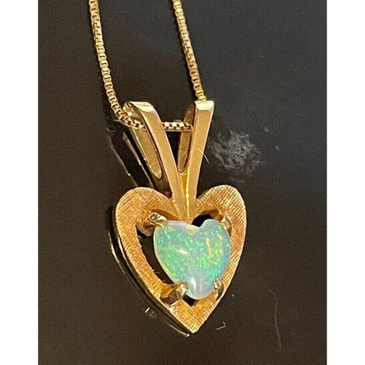 14K YELLOW GOLD AND OPAL HEART PENDANT NECKLACE SKY