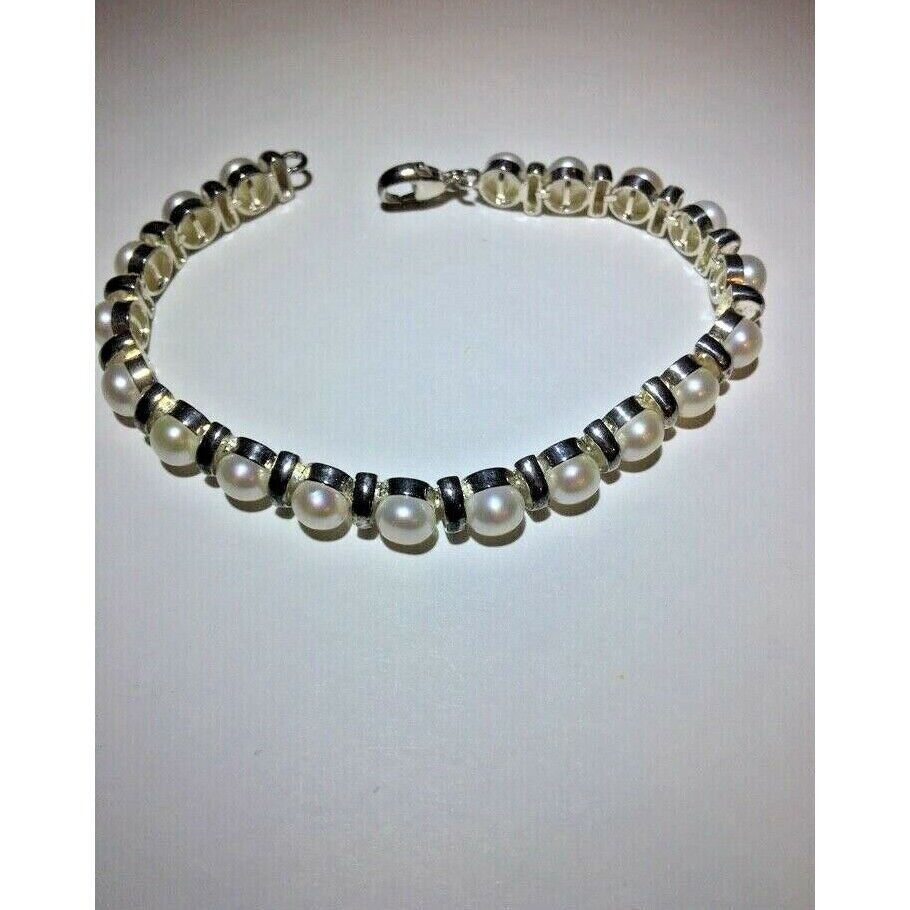 CLASSY 925 STERLING SILVER & PEARL BRACELET. NEW SKY