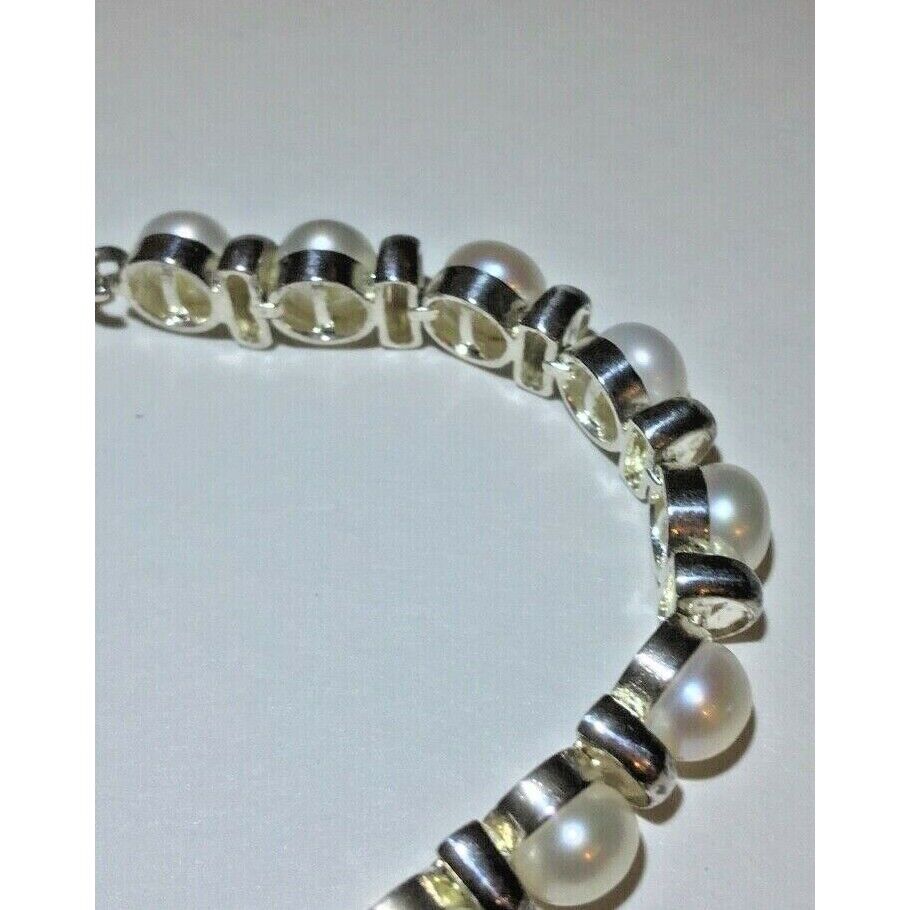 CLASSY 925 STERLING SILVER & PEARL BRACELET. NEW SKY