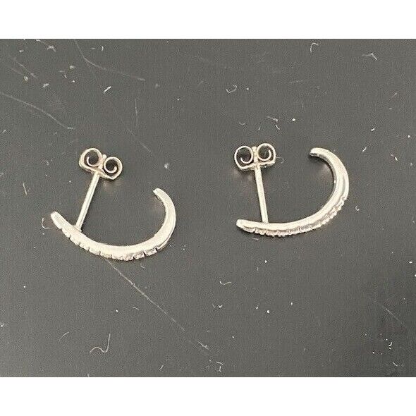 14K WHITE GOLD DIAMOND SEMI HOOPS EARRINGS SKY