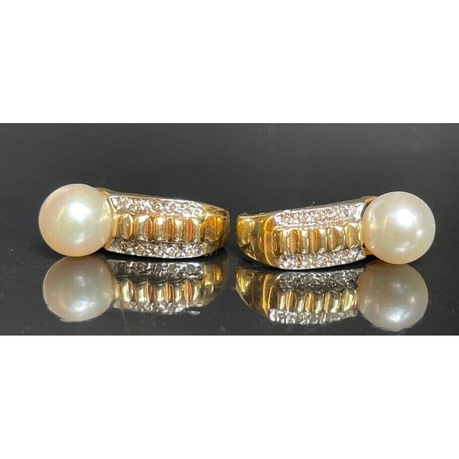 YELLOW GOLD PEARL AND DIAMOND SEMI-HOOP EARRINGS SKY