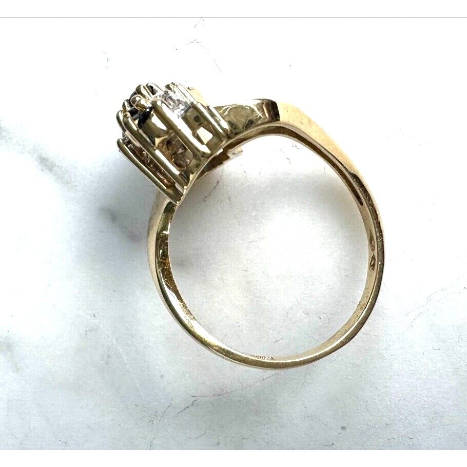 14K YELLOW GOLD TOPAZ AND DIAMOND COCKTAIL RING SIZE 7.5 SKY