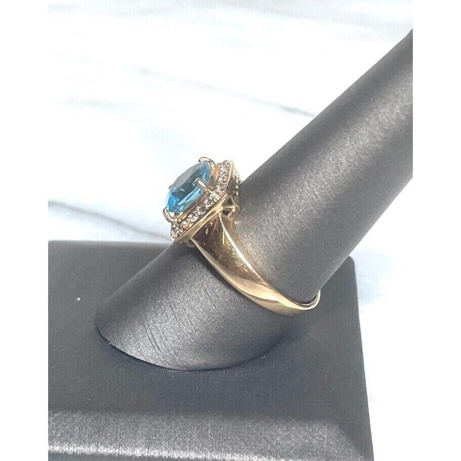 YELLOW GOLD BLUE TOPAZ AND GOSHENITE COCKTAIL RING SIZE 9.25 SKY