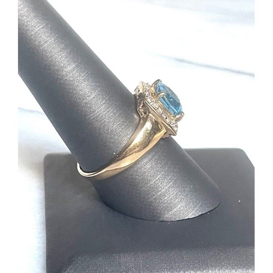 YELLOW GOLD BLUE TOPAZ AND GOSHENITE COCKTAIL RING SIZE 9.25 SKY