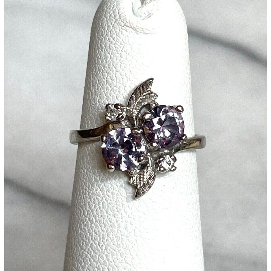 WHITE GOLD LAB-CREATED ALEXANDRITE AND DIAMOND RING SIZE 4 SKY