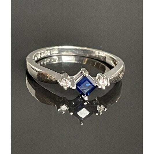 WHITE GOLD  SAPPHIRE DIAMOND RING SIZE 6.5 SKY