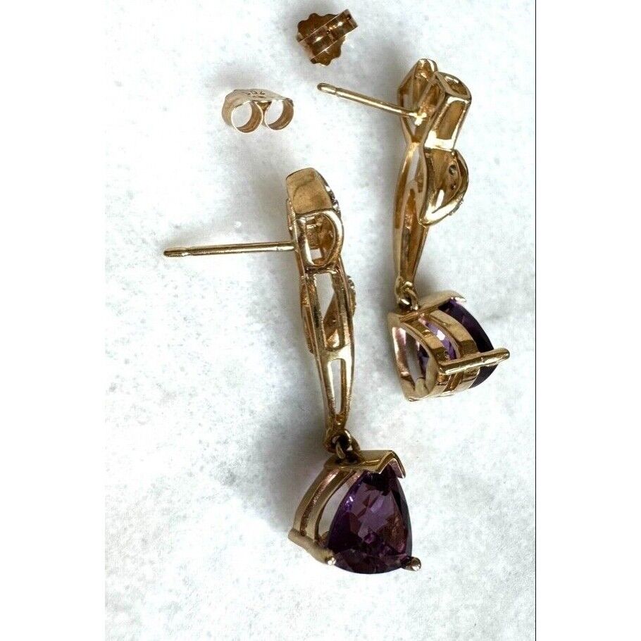 YELLOW GOLD  AMETHYST AND DIAMOND DANGLE EARRINGS SKY