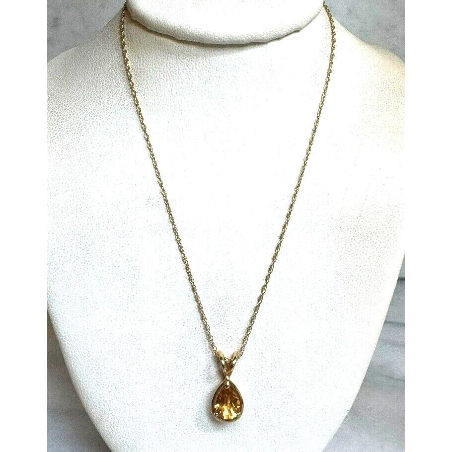 14K YELLOW GOLD  AND GOLDEN CITRINE PENDANT NECKLACE SKY