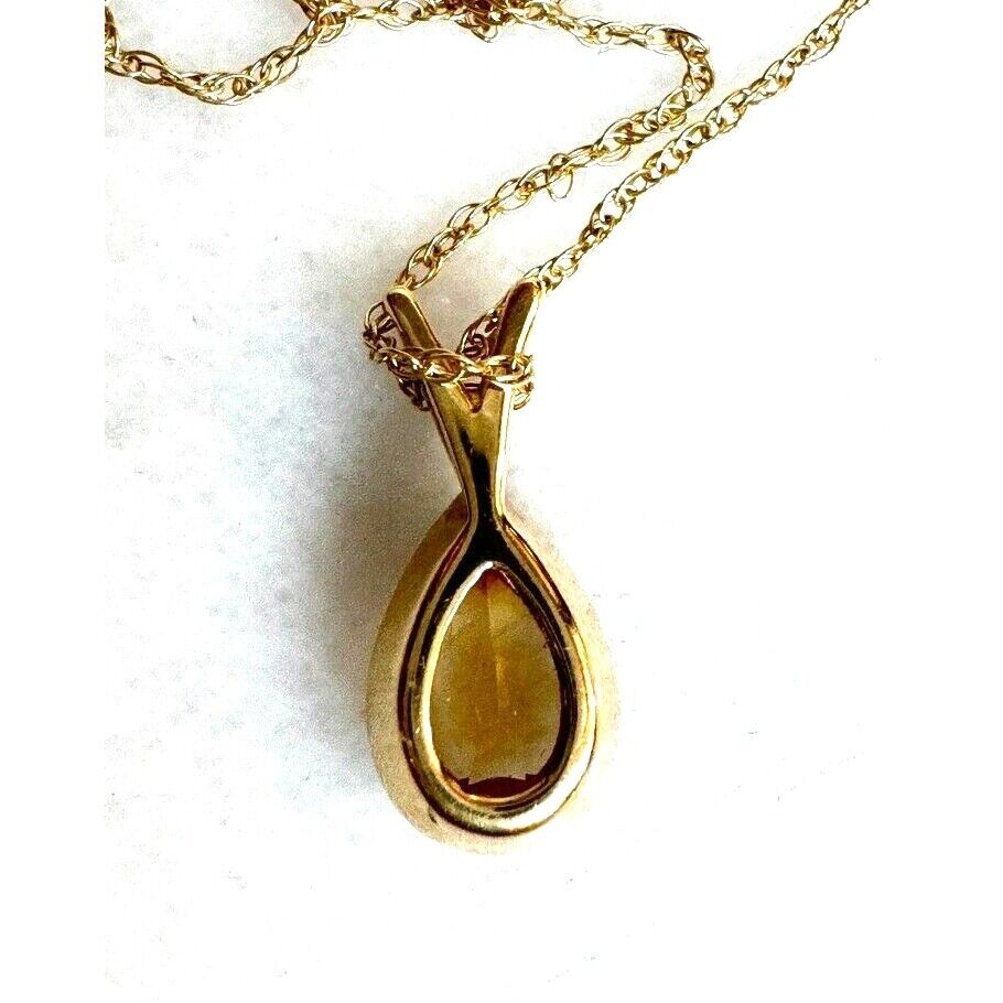 14K YELLOW GOLD  AND GOLDEN CITRINE PENDANT NECKLACE SKY