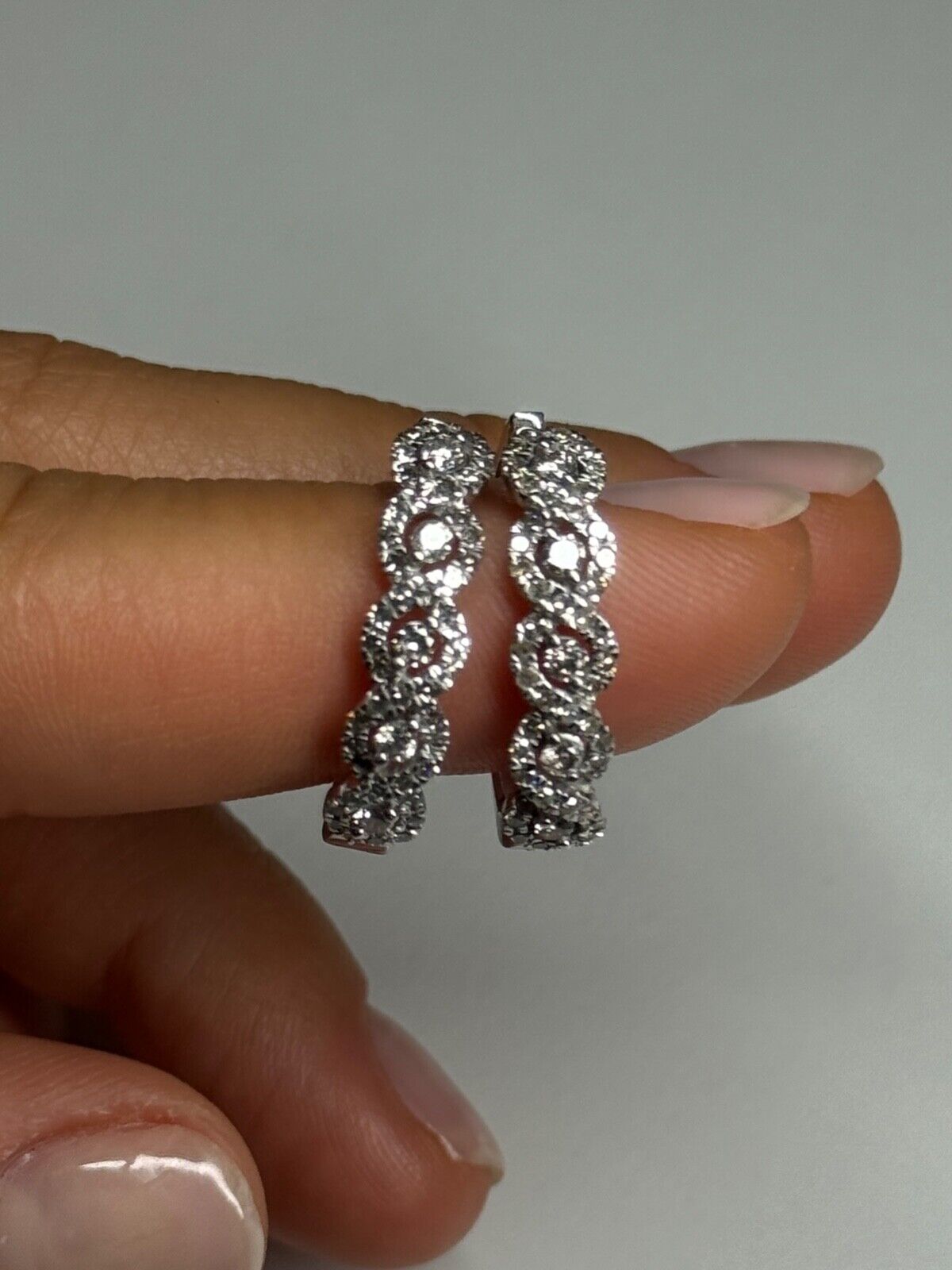 10K WHITE GOLD DIAMONDS 1 CARAT EARRINGS LENGTH 23 mm