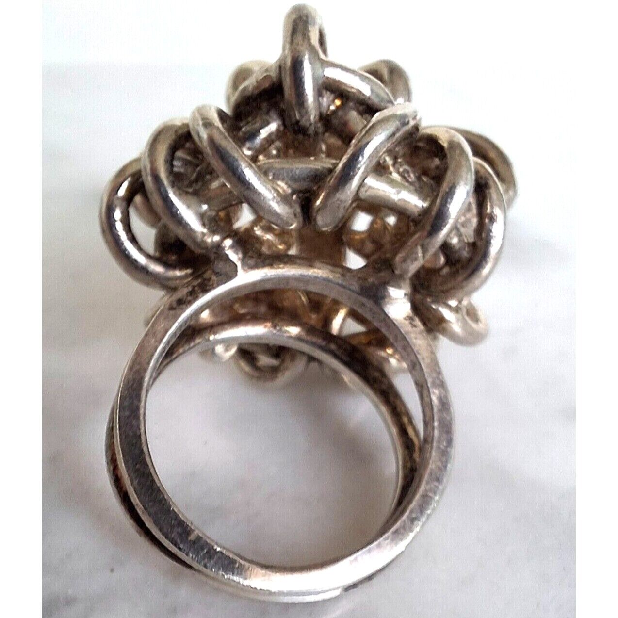 MODERNIST 925 STERLING SILVER CURLY DESIGN  RING SIZE 5.75 SKY