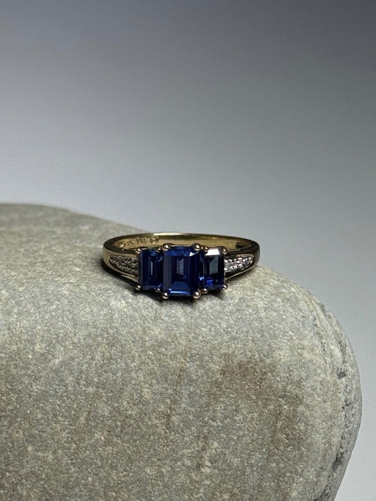 10K YELLOW GOLD SAPPHIRE & DIAMONDS RING SIZE 6