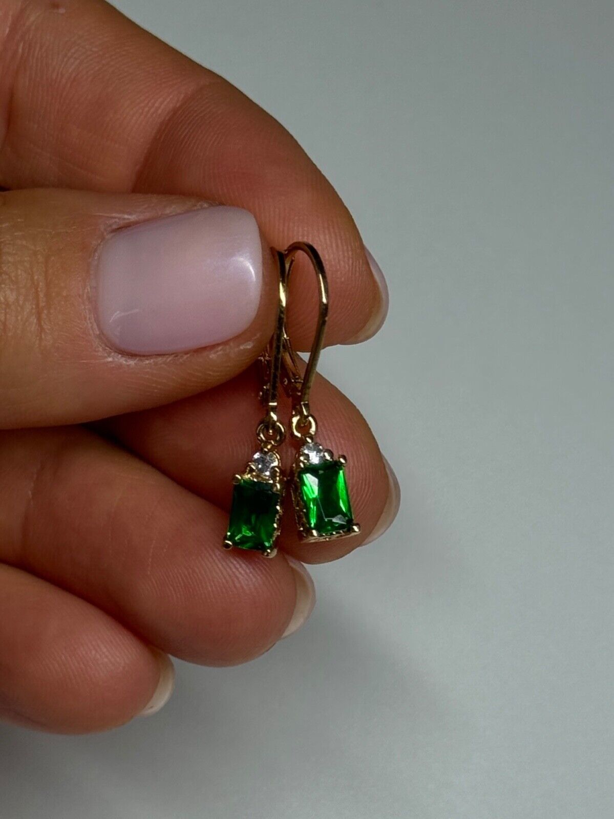 925 STERLING SILVER GOLD PLATED EMERALD & BERYL EARRINGS LENGTH 25 mm