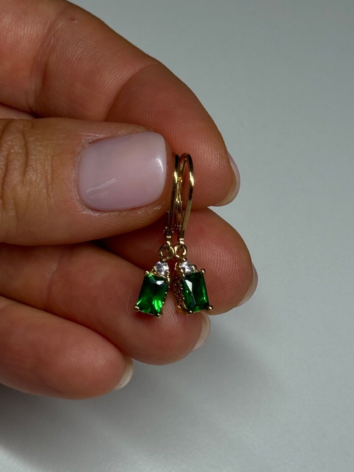 925 STERLING SILVER GOLD PLATED EMERALD & BERYL EARRINGS LENGTH 25 mm