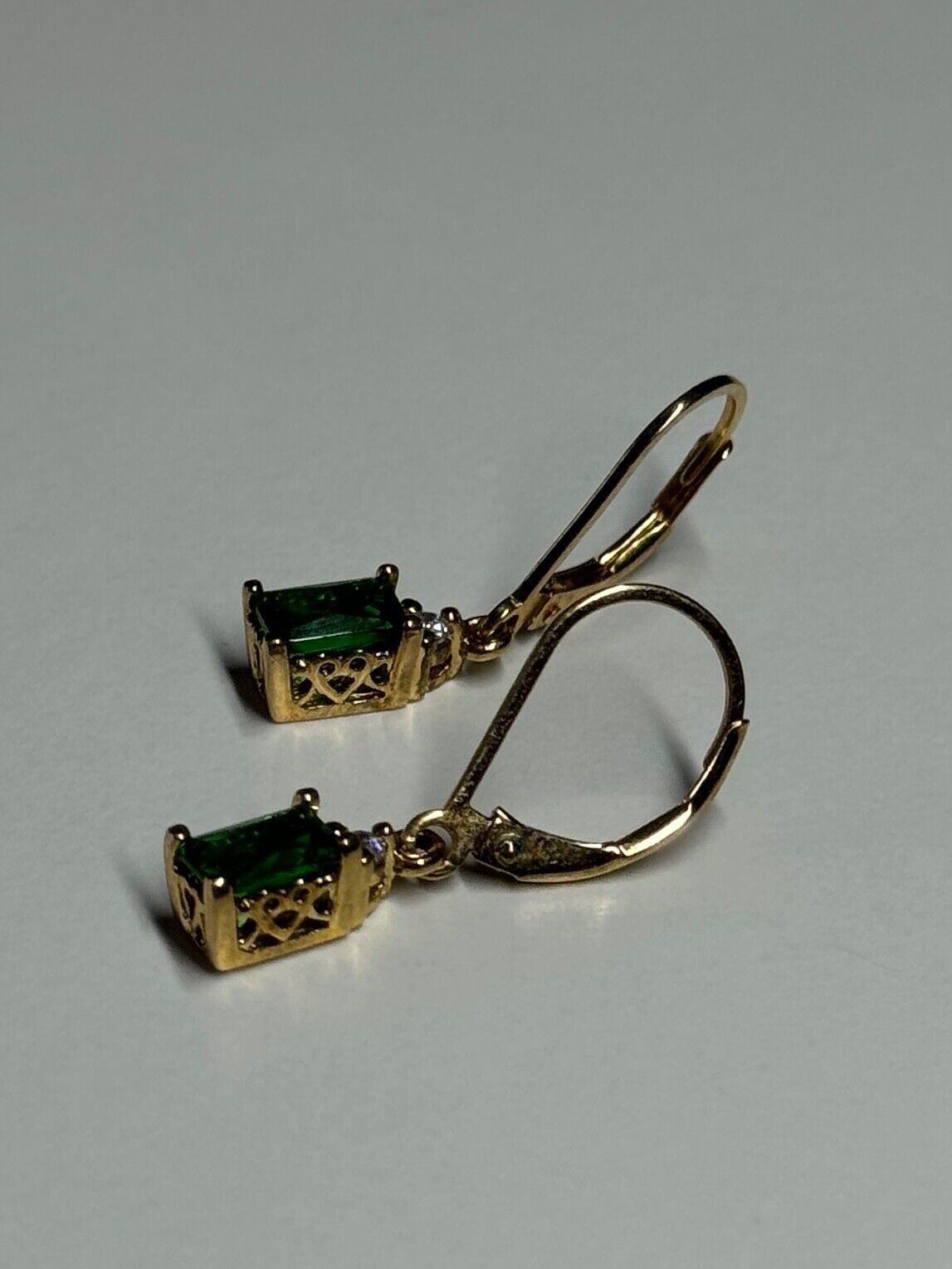 925 STERLING SILVER GOLD PLATED EMERALD & BERYL EARRINGS LENGTH 25 mm