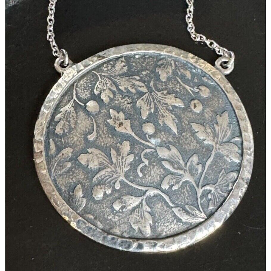 DAVID TISHBI 925 STERLING SILVER OAK LEAVES AND ACORN NECKLACE SKY