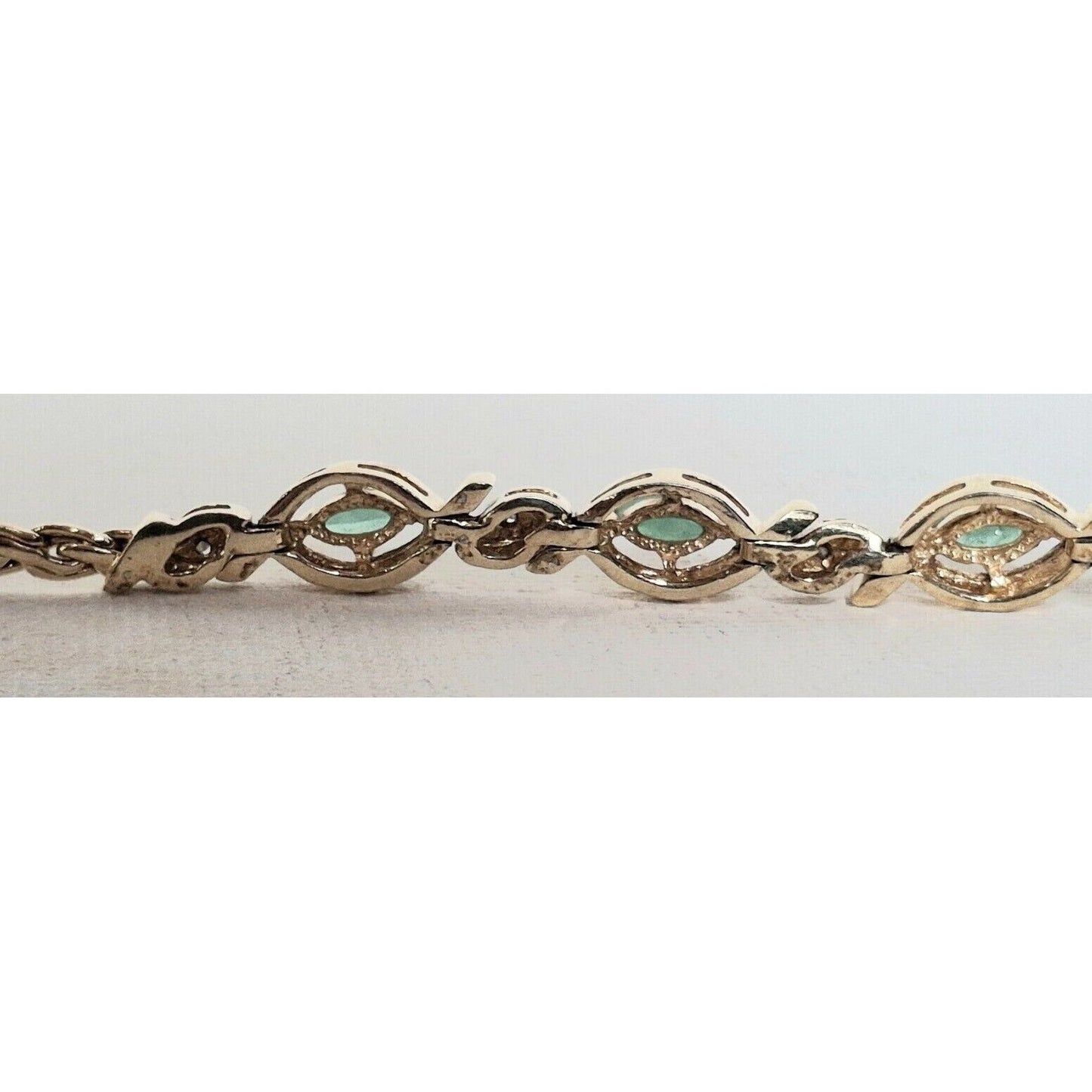 925 STERLING SILVER  EMERALD  AND DIAMOND  BRACELET SKY