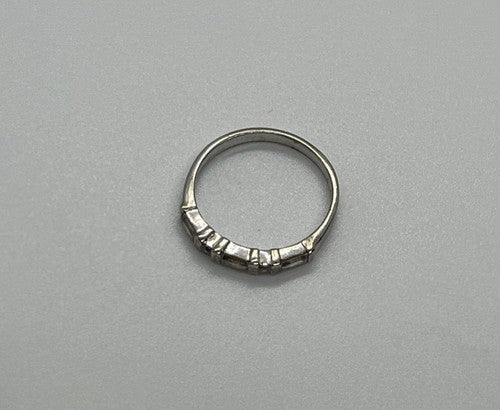 925 Sterling Silver & CZ Ring Size 6.5
