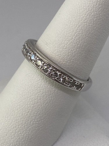 925 Sterling Silver CZ Ring Size 7.75